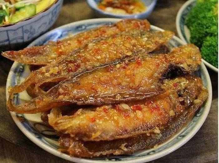 Cá bơn có thể được chế biến theo nhiều cách, cho ra các món ăn ngon miệng, giàu dinh dưỡng. Ảnh minh họa (Internet)