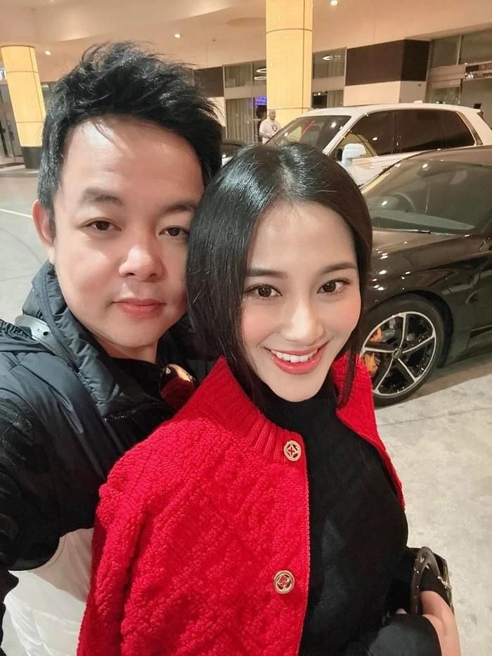Quang Lê hé lộ về sản phẩm âm nhạc mới, kết hợp cùng "ngọc nữ bolero" Tố My.