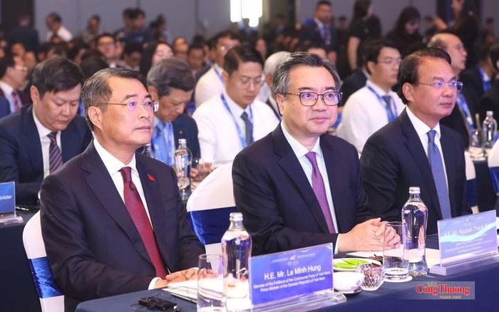 Thủ tướng Chính phủ Lê Minh Hưng tham dự Diễn đàn Kinh tế mùa thu 2026.