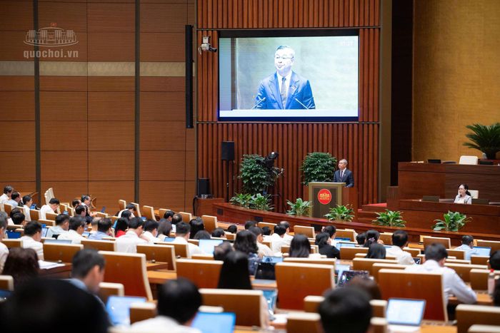 Bộ trưởng Bộ Tài chính nhấn mạnh, cải cách thủ tục hành chính được quán triệt trong suốt quá trình soạn thảo nhằm tạo điều kiện cho thị trường phát triển, “nhưng không đồng nghĩa với việc hạ tiêu chuẩn”.