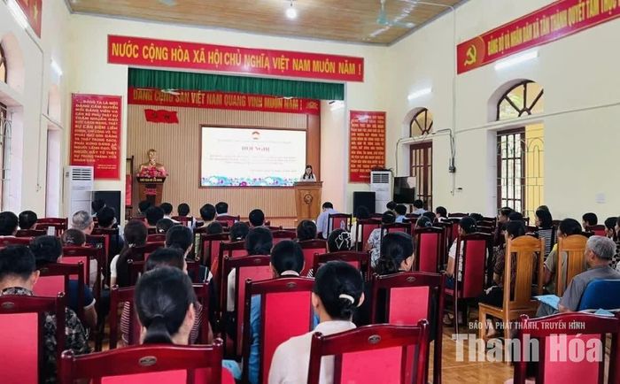 Toàn cảnh hội nghị.