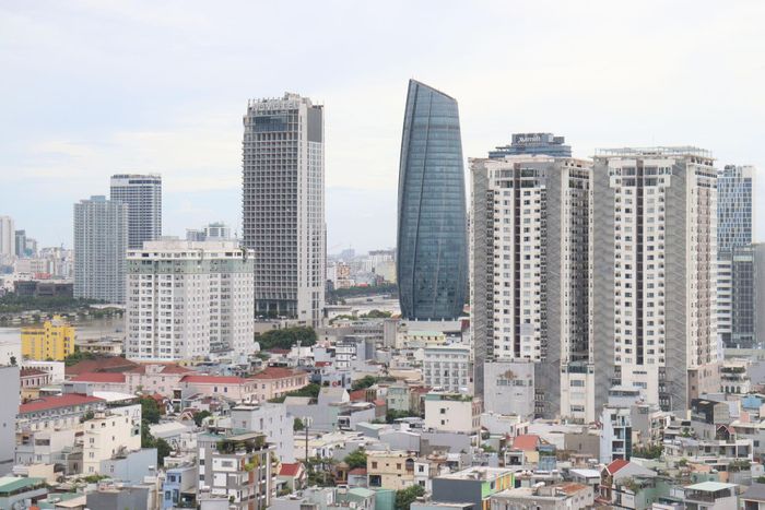 Quy hoạch chung thành phố Đà Nẵng đến năm 2050, tầm nhìn năm 2075 định hướng tính chất đô thị của Đà Nẵng là trung tâm kinh tế - xã hội lớn của cả nước và khu vực Đông Nam Á. TRONG ẢNH: Đô thị trung tâm Đà Nẵng hôm nay. Ảnh: HOÀNG HIỆP