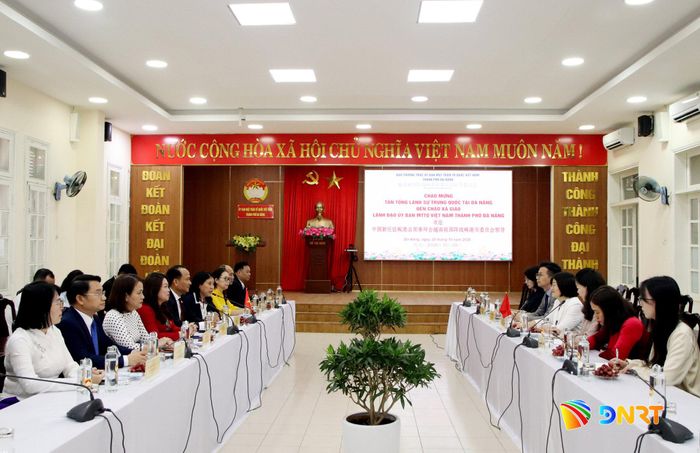 Quang cảnh buổi tiếp. Ảnh: TRỌNG HUY