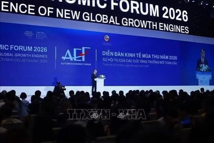 Thủ tướng Lê Minh Hưng phát biểu tại Phiên toàn thể cấp cao Diễn đàn Kinh tế Mùa thu 2026 (AEF 2026). Ảnh: Dương Giang/TTXVN