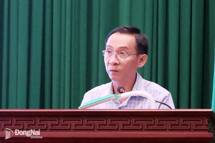 Các đại biểu trao đổi trong tọa đàm. Ảnh: Nguyệt Hà