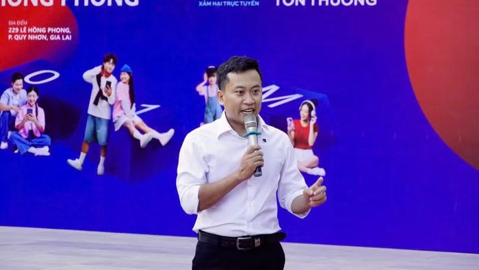  KOL Lê Hồng Phước (Phước Du Hí) hy vọng CLB Niềm tin số Gia Lai sẽ góp phần giúp việc quảng bá các điểm đến và hình ảnh địa phương thêm hiệu quả. Ảnh: Dương Linh 