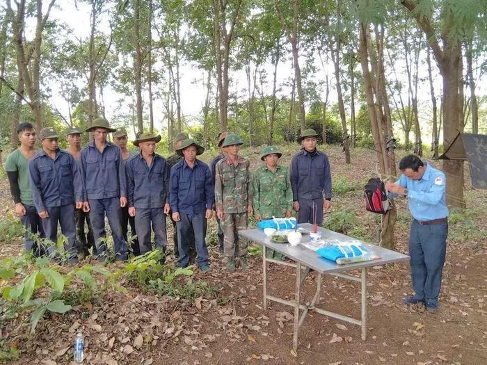 Từ ngày 5-10 đến nay, các lực lượng đã quy tập được 16 hài cốt liệt sĩ tại xã Ia Dom. Ảnh: Nguyễn Hoàng