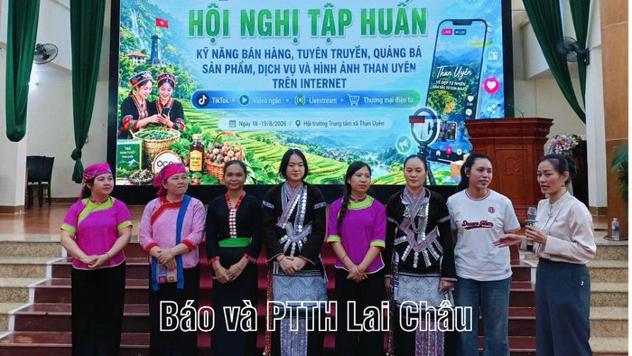 Trang bị kỹ năng số giúp người sản xuất có thêm thông tin về tình trạng cây trồng mà không phải kiểm tra thủ công toàn bộ diện tích.