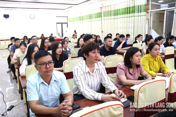 Các học viên tham gia lớp bồi dưỡng