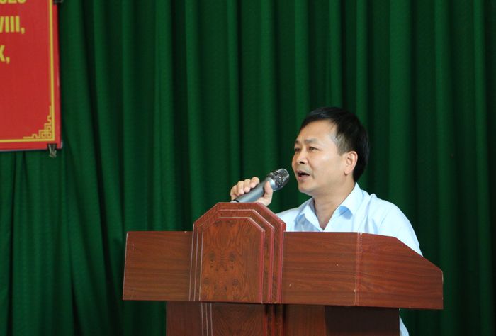 Lãnh đạo UBND xã Công Sơn làm rõ một số ý kiến cử tri quan tâm