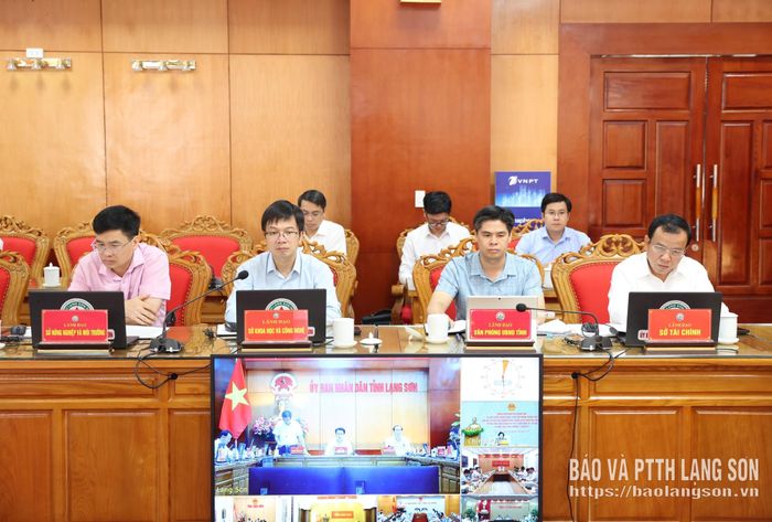 Các đại biểu dự buổi làm việc tại điểm cầu tỉnh Lạng Sơn