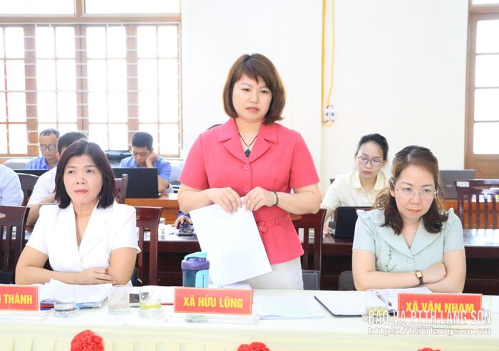 Lãnh đạo xã Hữu Lũng phát biểu tại buổi kiểm tra