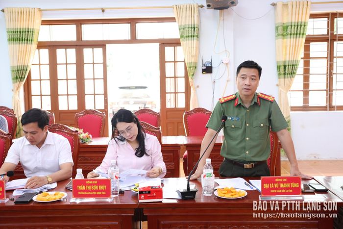 Đại tá Vũ Thanh Tùng, Ủy viên Ban Thường vụ Tỉnh ủy, Giám đốc Công an tỉnh phát biểu tại buổi khảo sát