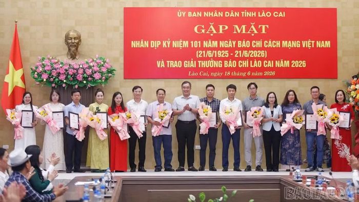 Thông qua những tác phẩm đoạt giải báo chí, báo chí Lào Cai từng bước khẳng định chất lượng, uy tín và vị thế trong dòng chảy báo chí cả nước.