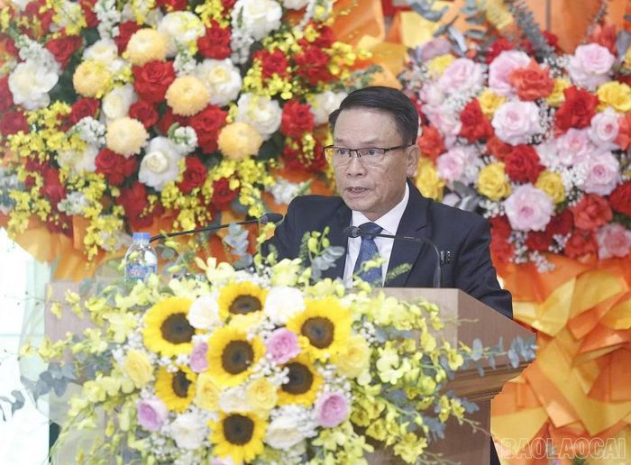 Đồng chí Nguyễn Đức Lợi - Phó Chủ tịch Thường trực Hội Nhà báo Việt Nam phát biểu chỉ đạo tại đại hội.