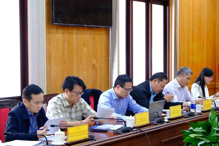 Lãnh đạo các sở, ngành đơn vị tham dự buổi làm việc