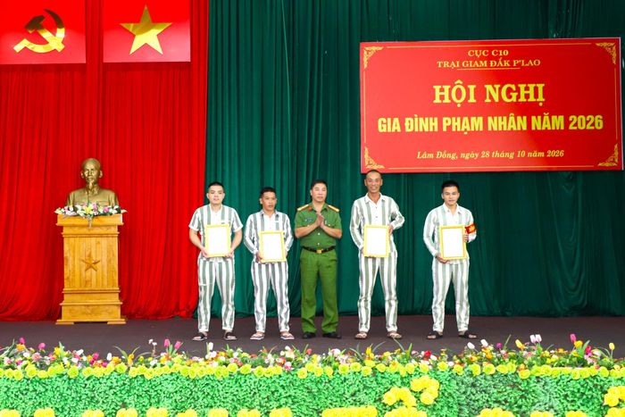 Trong năm 2026, đơn vị đã khen thưởng 55 lượt phạm nhân, 6 tập thể đội phạm nhân