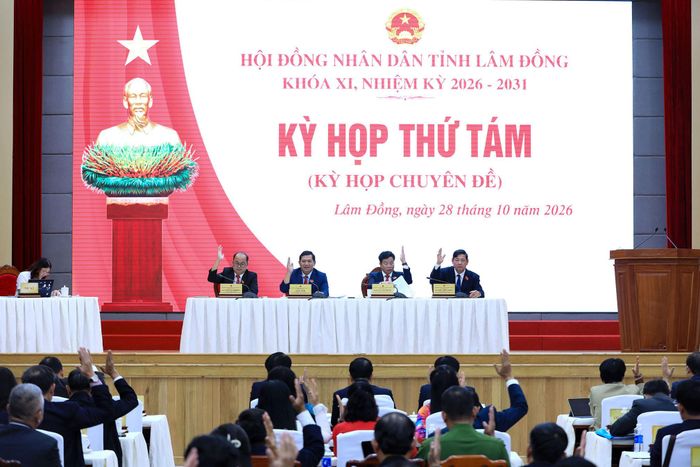 HĐND tỉnh Lâm Đồng thông qua tờ trình bầu chức danh Phó Chủ tịch UBND tỉnh đối với ông Nguyễn Bá Út