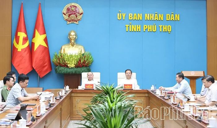 Các đại biểu dự tại điểm cầu Phú Thọ.