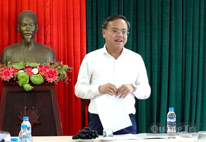 Đồng chí Lê Đức Tiến, Phó Chủ tịch UBND tỉnh phát biểu kết luận tại buổi làm việc - Ảnh: H.Tr