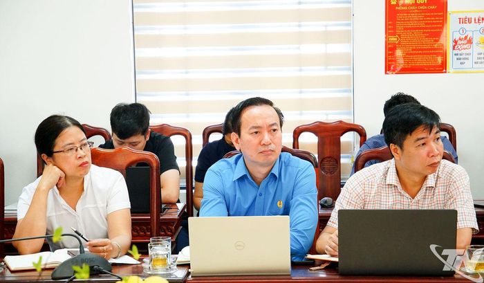 Đại biểu dự Hội nghị.