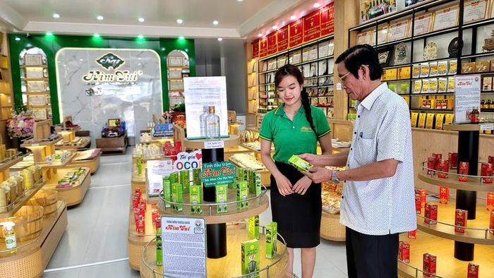  Những người có vốn, tri thức, kinh nghiệm có thể tự tin và minh bạch tham gia phát triển kinh tế. Ảnh minh họa: Hoài Thương 