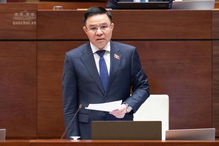 Doanh nghiệp phải có phương thức để người tiêu dùng chủ động đồng ý hoặc từ chối sử dụng dữ liệu cá nhân theo từng mục đích riêng và không được ép buộc chấp nhận gộp tất cả các nội dung này - Ảnh: Quốc hội