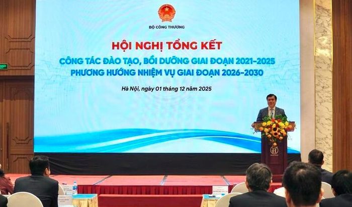 Hội nghị tổng kết công tác đào tạo, bồi dưỡng giai đoạn 2021–2025 và phương hướng, nhiệm vụ giai đoạn 2026–2030 của Bộ Công Thương, tổ chức ngày 01/12/2025 tại Hà Nội.