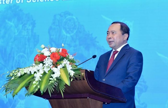 Bộ trưởng Bộ Khoa học và Công nghệ Vũ Hải Quân đánh giá AI đang làm thay đổi cách thức các nền kinh tế tăng trưởng. Ảnh T.D
