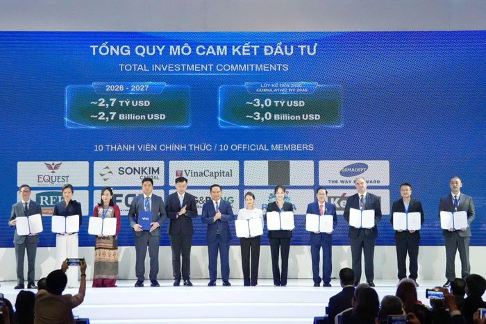 Lễ công bố 10 thành viên chính thức đầu tiên của Trung tâm Tài chính quốc tế Việt Nam tại TP. Hồ Chí Minh