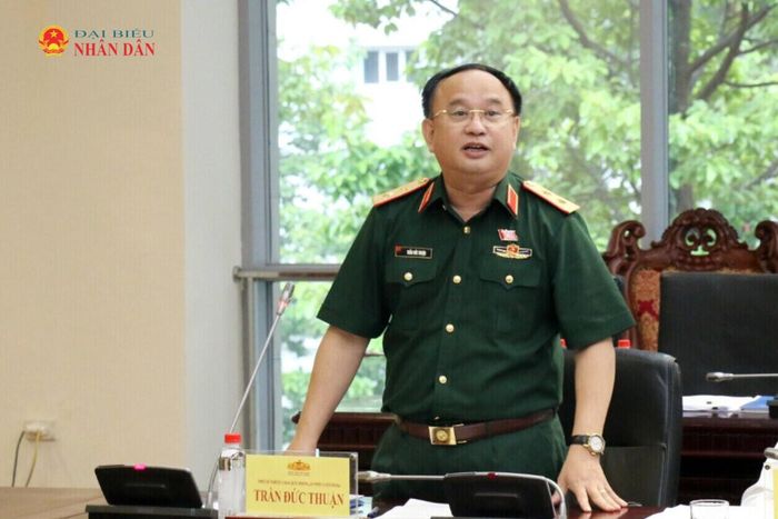 Phó Chủ nhiệm Ủy ban Quốc phòng, An ninh và Đối ngoại, Trung tướng Trần Đức Thuận