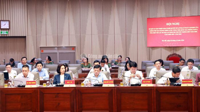 Các đại biểu dự hội nghị.