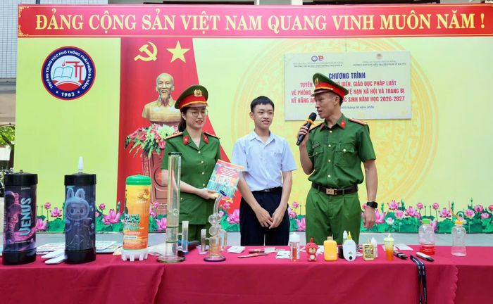 Tuyên truyền PCMT cho học sinh Trường THPT Thái Phiên.