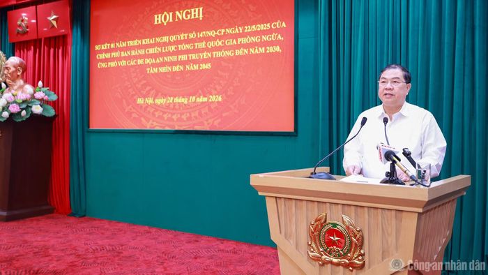Phó Thủ tướng Thường trực Chính phủ Phạm Gia Túc biểu dương và đánh giá cao vai trò thường trực của Bộ Công an.