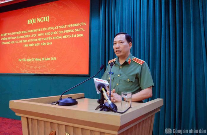 Thứ trưởng Lê Văn Tuyến phát biểu kết luận hội nghị.