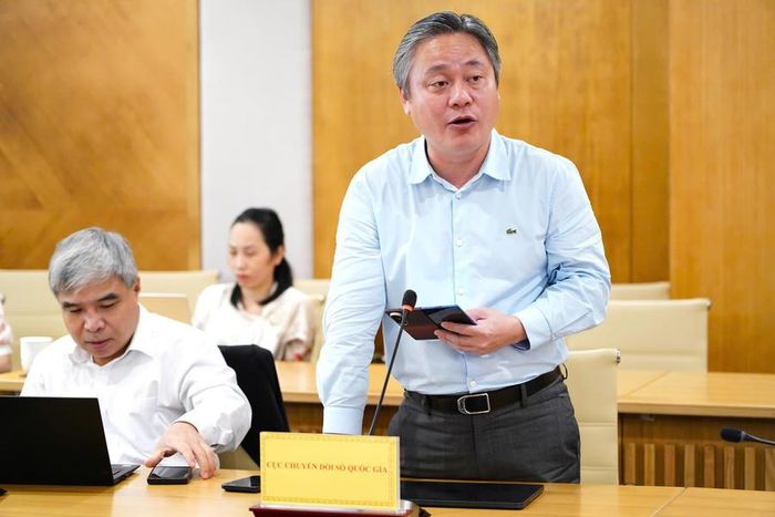 Phó Cục trưởng Cục Chuyển đổi số Quốc gia Lê Anh Tuấn phát biểu tại Hội nghị. (Ảnh: MST)