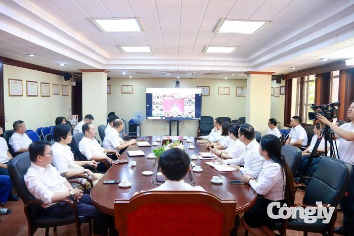 Điểm cầu Báo Công lý (Ảnh: Tuấn Dũng)