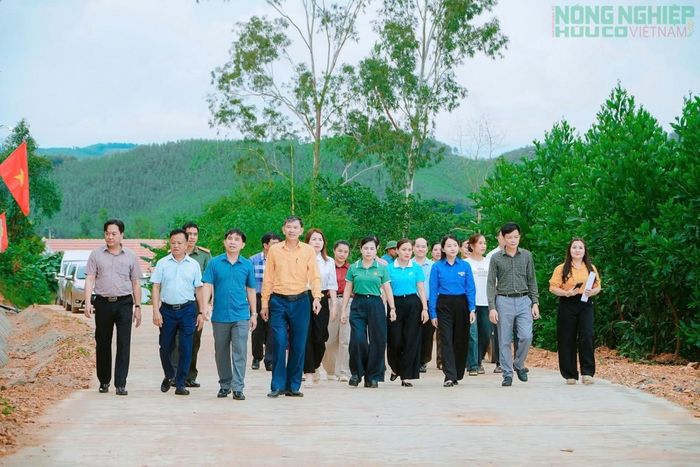 Công trình không chỉ góp phần cải thiện hạ tầng giao thông, nâng cao chất lượng cuộc sống mà còn thể hiện hiệu quả của việc phát huy sức dân, đưa chủ trương, chính sách đi vào cuộc sống.