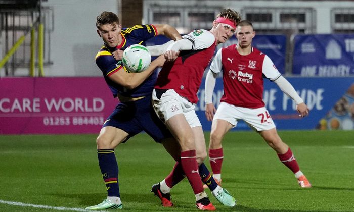 Arsenal thua sốc đối thủ ở giải hạng tư. (Ảnh: Reuters)
