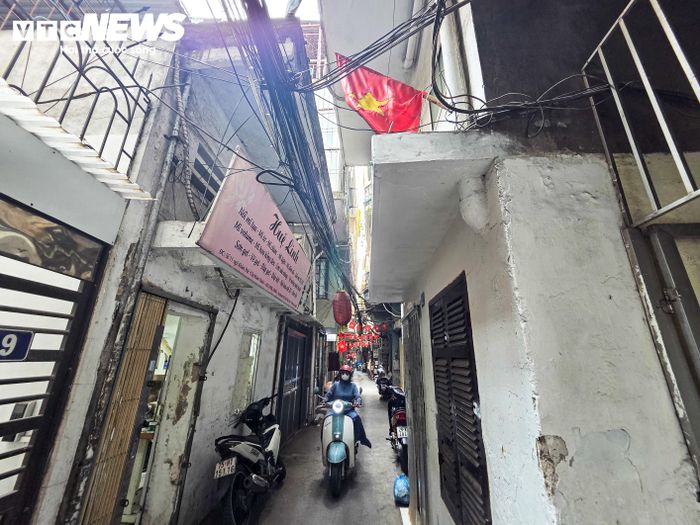 Một ngõ nhỏ trong phố cổ Hà Nội.