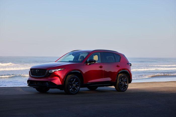 Mazda CX-5 thế hệ mới đã xuất hiện trên trang chủ của Mazda Việt Nam.