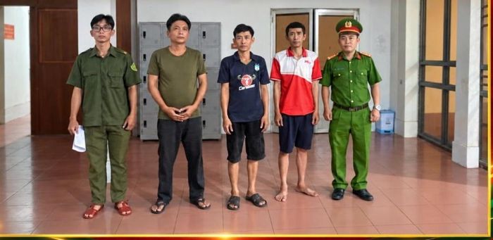 Bắt khẩn cấp 3 người đánh nhau giữa đường sau va chạm giao thông ở TP.HCM. (Nguồn: Công an TP.HCM)
