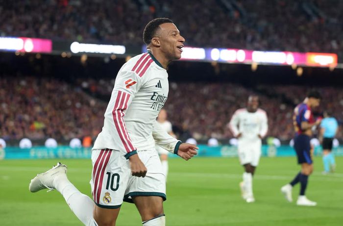 Kylian Mbappe rơi vào cuộc khủng hoảng thương mại tại Trung Quốc. (Ảnh: Reuters)
