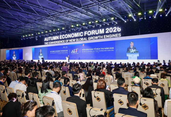 Phiên đối thoại trong khuôn khổ Diễn đàn Kinh tế Mùa thu 2026. (Ảnh: Hùng Triều)