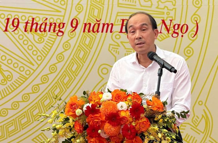 Phó Giám đốc Sở Nội vụ Hà Nội Nguyễn Tây Nam phát biểu. Ảnh: Mai Hoa
