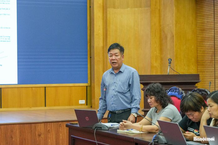 Phó Trưởng phòng Văn hóa - Xã hội phường Ngọc Hà Ngô Thiện Nguyện phát biểu tại hội nghị. Ảnh: Duy Khánh