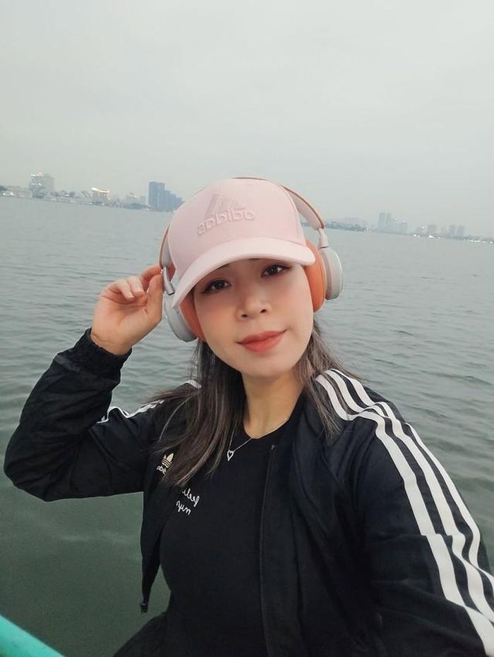 Tuy nhiên, điều khiến chị vui hơn cả vẫn là những thay đổi tích cực trong cách chồng thể hiện tình cảm, khi anh dành nhiều lời khen vợ hơn. 