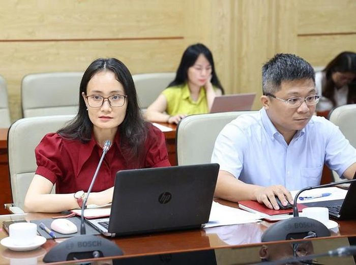 Các đại biểu phát biểu. Ảnh: Trần Minh
