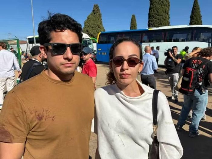 Josimar Medina và bạn gái Vitoria Maia, đến từ Peru và Brazil, đã bị văng trong vụ tai nạn