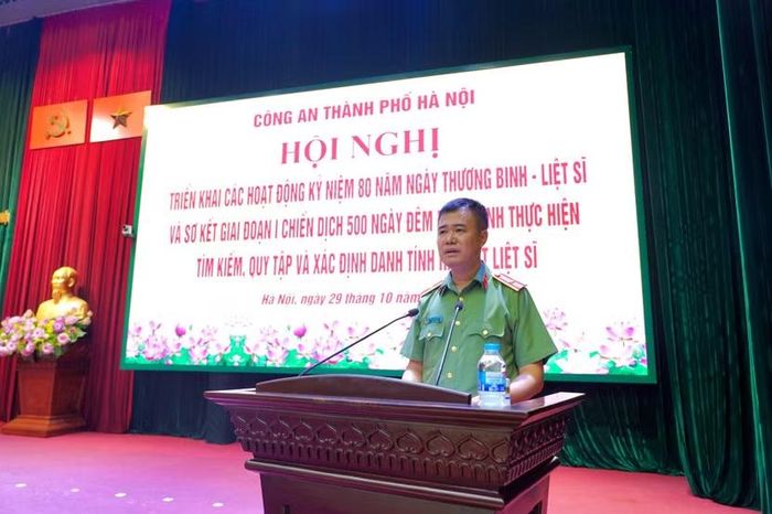 Thiếu tướng Nguyễn Ngọc Quyền, Phó Bí thư Đảng ủy, Phó Giám đốc Công an thành phố Hà Nội phát biểu chỉ đạo tại Hội nghị.